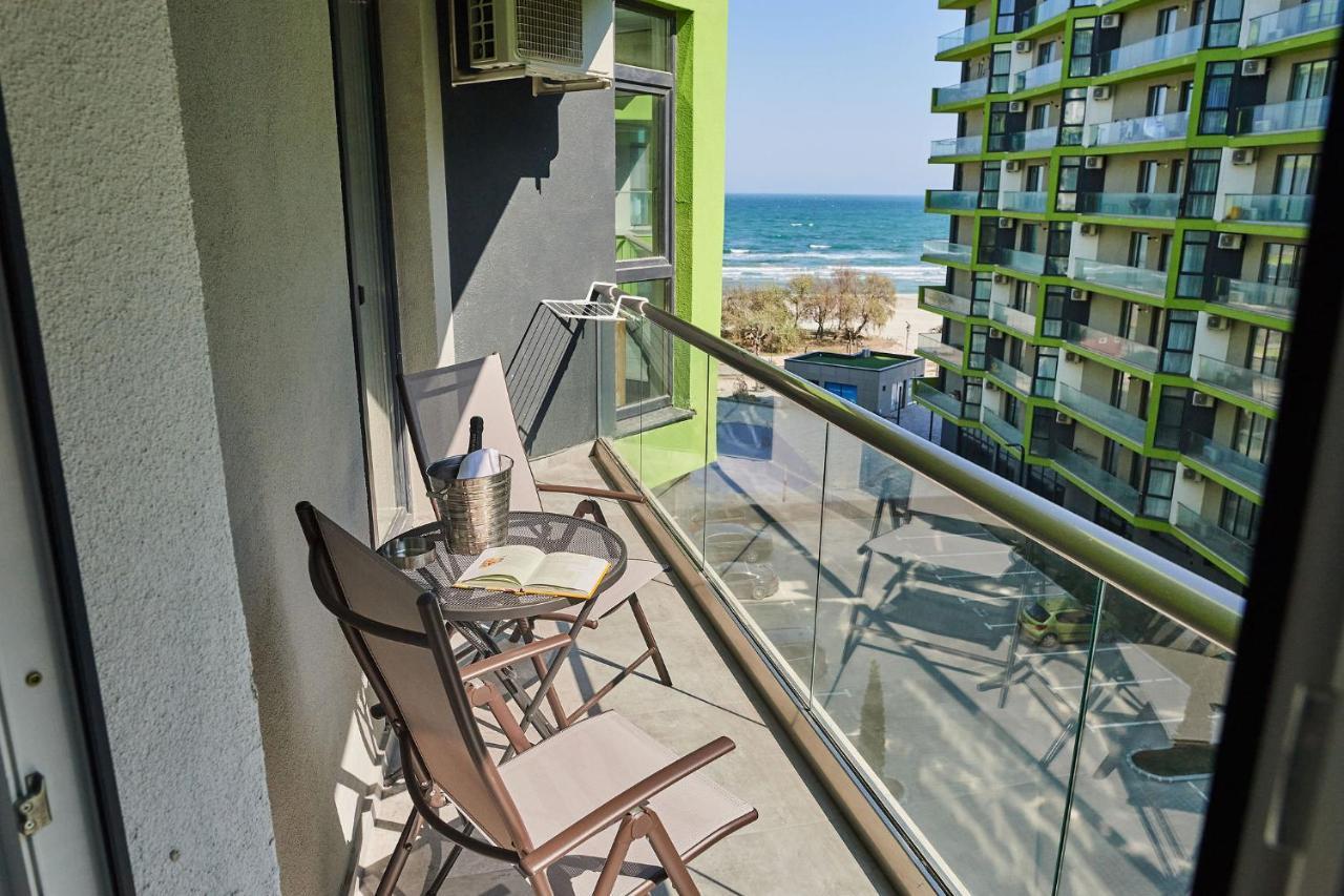 Sea Love Apt Spa N Pools Beach Resort Navodari Dış mekan fotoğraf