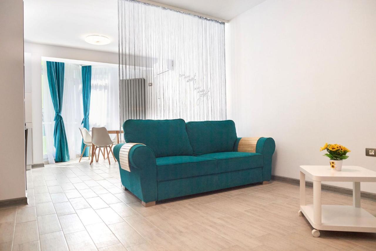 Sea Love Apt Spa N Pools Beach Resort Navodari Dış mekan fotoğraf